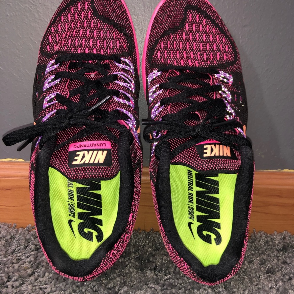 Lunar tempo nike running shoes